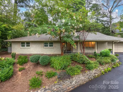 85 Euclid Pkwy, Asheville, NC 28804