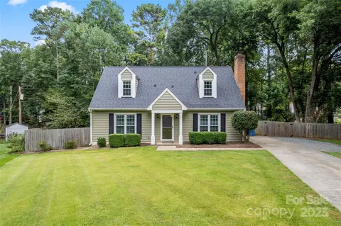 7313 Iron Horse Ct, Mint Hill, NC 28227