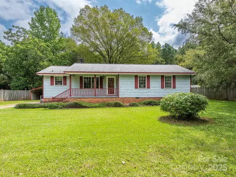 2321 Green Peach Rd, Lancaster, SC 29720
