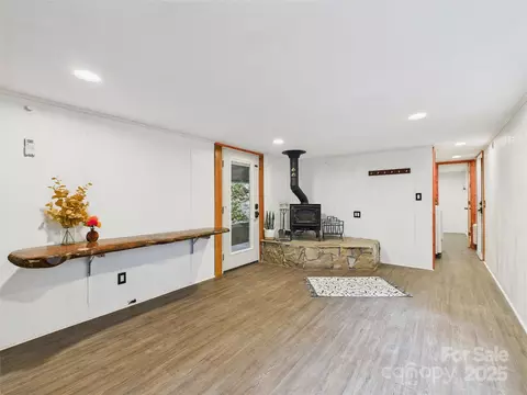 Living - 199 Upper Bat Cave Dr, Hendersonville, NC 28792 photo 2 of 5