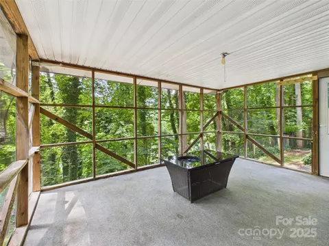 Exterior - 199 Upper Bat Cave Dr, Hendersonville, NC 28792 photo 3 of 8