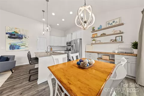 Dining - 4515 Dover Ct, Denver, NC 28037 photo 3 of 3