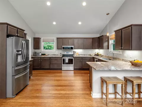 Kitchen - 269 Adams Dr, Clyde, NC 28721 photo 2 of 2