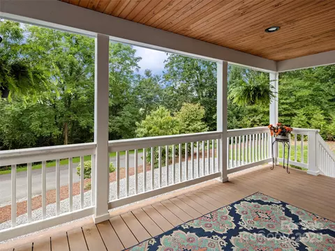 Exterior - 269 Adams Dr, Clyde, NC 28721 photo 4 of 7