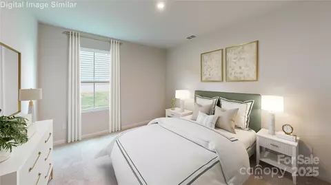 Bedroom - 3229 Riverbend St, Hickory, NC 28602 photo 1 of 3
