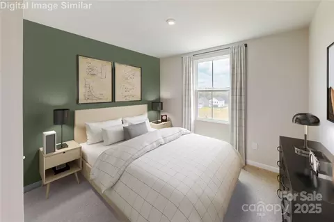 Bedroom - 3229 Riverbend St, Hickory, NC 28602 photo 2 of 3