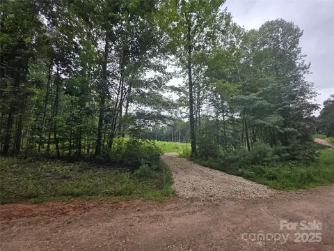 274 Deerchase Cir, Statesville, NC 28625