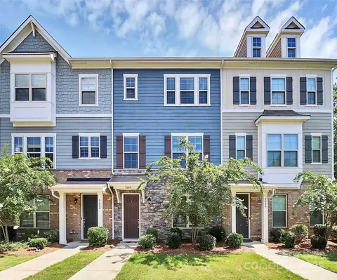 9604 Ainslie Downs St, Charlotte, NC 28273