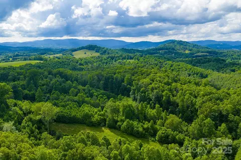 Phipps Dairy Road, Piney Creek, NC 28663