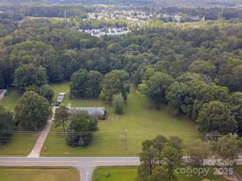 6545 Pleasant Grove Rd, Charlotte, NC 28216