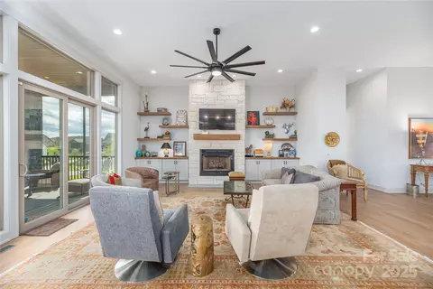 456 Samuel Dr, Mills River, NC 28759 photo 7