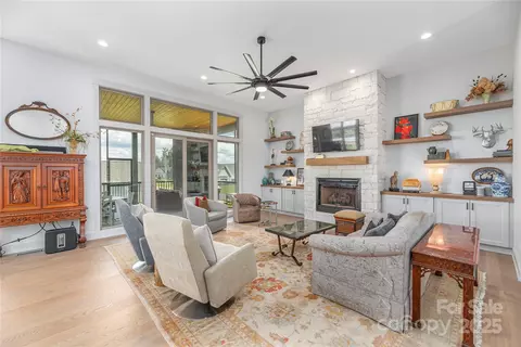 456 Samuel Dr, Mills River, NC 28759 photo 6