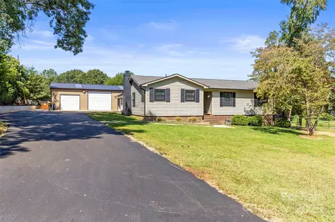 143 Rollingwood Dr, Stanley, NC 28164