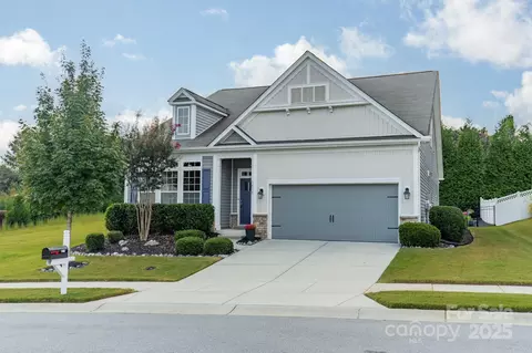 3419 Streamside 463 Dr #463, Davidson, NC 28036