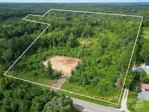 000 S Providence 8 Rd #8, Waxhaw, NC 28173