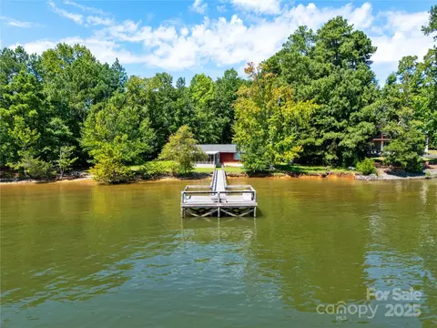 5350 Commodore Pl, Clover, SC 29710 photo 4