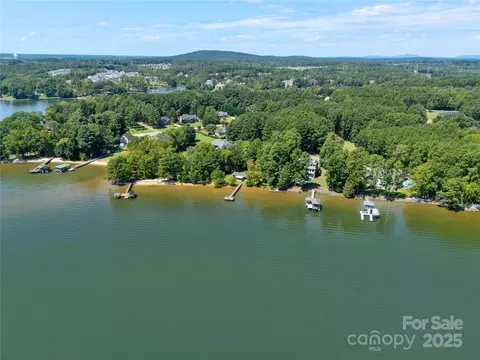 5350 Commodore Pl, Clover, SC 29710 photo 13