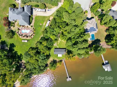 5350 Commodore Pl, Clover, SC 29710 photo 47