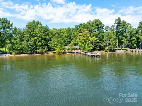 5350 Commodore Pl, Clover, SC 29710 photo 5