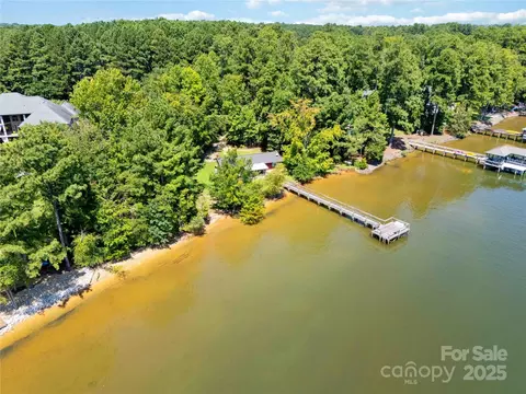 5350 Commodore Pl, Clover, SC 29710 photo 7