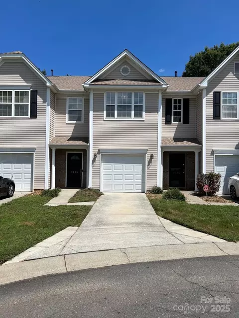 3958 Glenlea Commons Dr, Charlotte, NC 28216