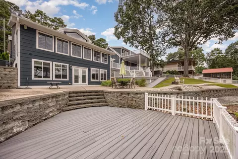141 Pinehaven Drive #141, 142, New London, NC 28127