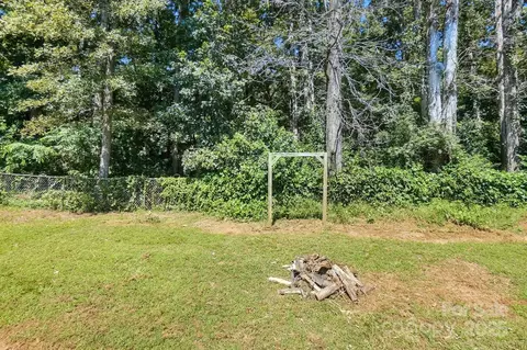 2402 Bearskin Ln, Monroe, NC 28110 photo 31