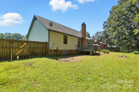 2402 Bearskin Ln, Monroe, NC 28110 photo 34