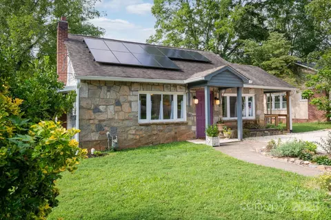 85 Lanning Ave, Asheville, NC 28806