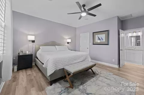 Bedroom - 18405 Harborside Dr, Cornelius, NC 28031 photo 2 of 7