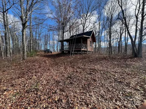 000 Wedgewood Cove Rd, Sylva, NC 28779