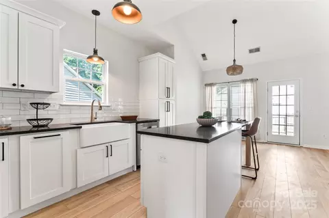 Kitchen - 1836 Danny Ct, Matthews, NC 28105 photo 2 of 4