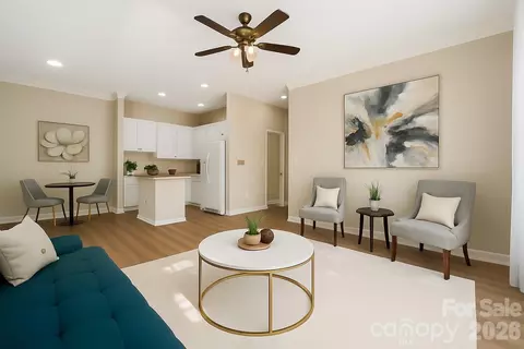 627 Garden District Dr, Charlotte, NC 28202