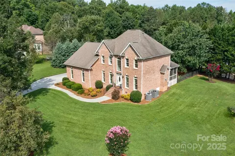 241 Old Springs Rd, Fort Mill, SC 29715