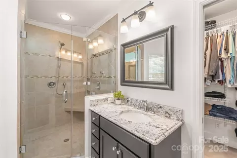Bath - 421 Cranborne Chase Dr, Fort Mill, SC 29708 photo 2 of 6