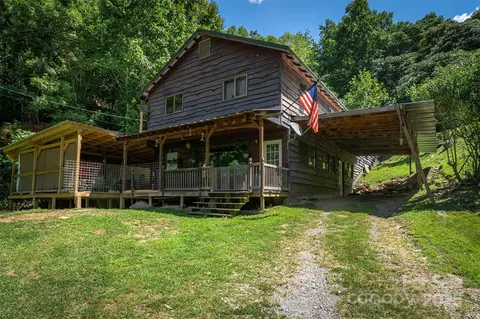 1145 Woolyshot Branch Rd, Hot Springs, NC 28743