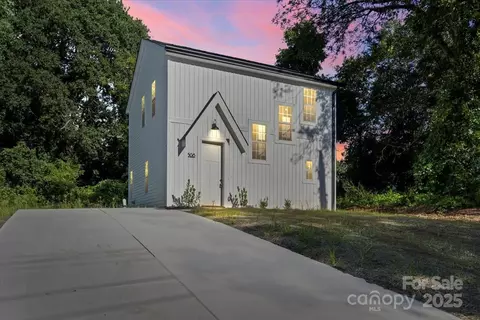 508 N Oakland St, Gastonia, NC 28052