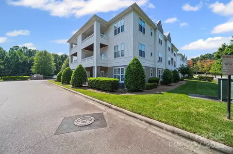 18001 Delmas 1f Dr #1F, Cornelius, NC 28031