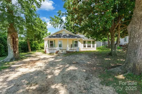 1767 Flat Creek Rd, Lancaster, SC 29720