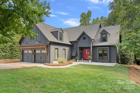 19624 Meta Rd, Cornelius, NC 28031