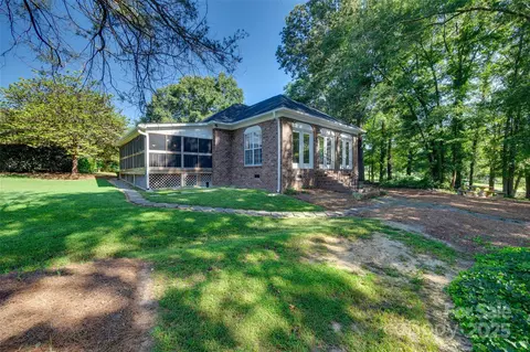 3051 Bucks Dr, Lancaster, SC 29720 photo 22