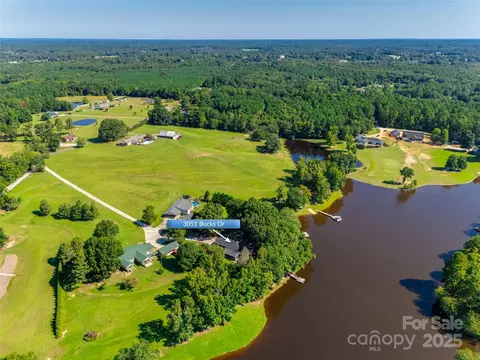 3051 Bucks Dr, Lancaster, SC 29720 photo 3