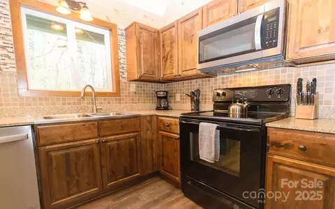 114 Locust Ridge Rd, Beech Mountain, NC 28604 photo 17