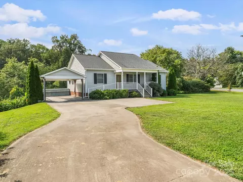 602 Enola Rd, Morganton, NC 28655