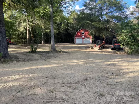 4817 Blade Run Rd, Edgemoor, SC 29712