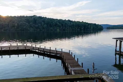 221 Malabar Dr, Troy, NC 27371