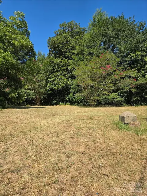 717 Kings Mountain St, Clover, SC 29710