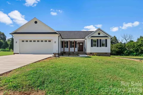 113 Cheval Trl, Cleveland, NC 27013