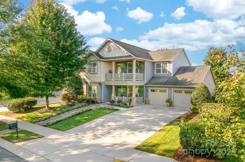 2048 Middleton Farm Dr, Belmont, NC 28012