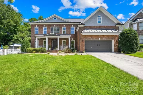 2224 Lantern Way Cir, Cornelius, NC 28031